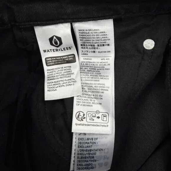 Levi's Women's Wedgie High Rise Straight Leg Jeans with Destruction Size 25 x 28 - Picture 4 of 8